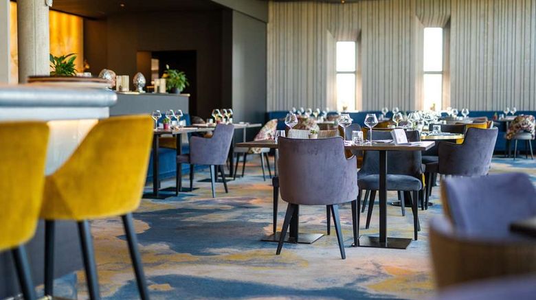 <b>Best Western Plus Hotel Les Humanistes Restaurant</b>. Images powered by <a href="https://iceportal.shijigroup.com/" title="IcePortal" target="_blank">IcePortal</a>.