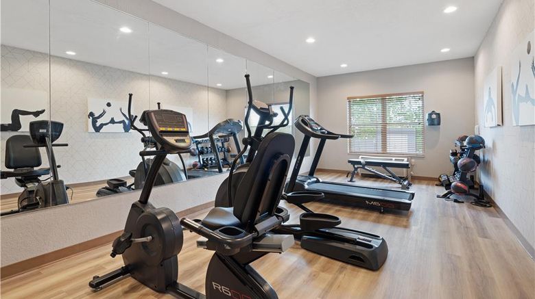 <b>Best Western Eau Claire South Health</b>. Images powered by <a href="https://iceportal.shijigroup.com/" title="IcePortal" target="_blank">IcePortal</a>.
