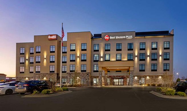 Best Western Plus Executive Residency Exterior
