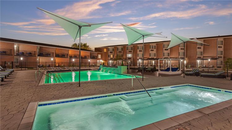 Best Western Premier Denver East Pool