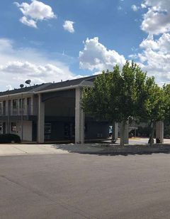 Travelodge by Wyndham Albuquerque East