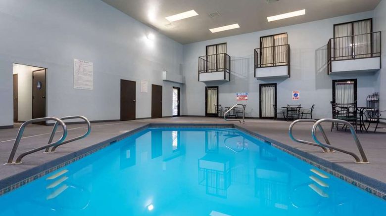 <b>Travelodge by Wyndham Albuquerque East Pool</b>. Images powered by <a href="https://iceportal.shijigroup.com/" title="IcePortal" target="_blank">IcePortal</a>.