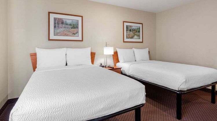 Suburban Studios University Area Room