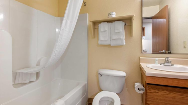 Suburban Studios University Area Room