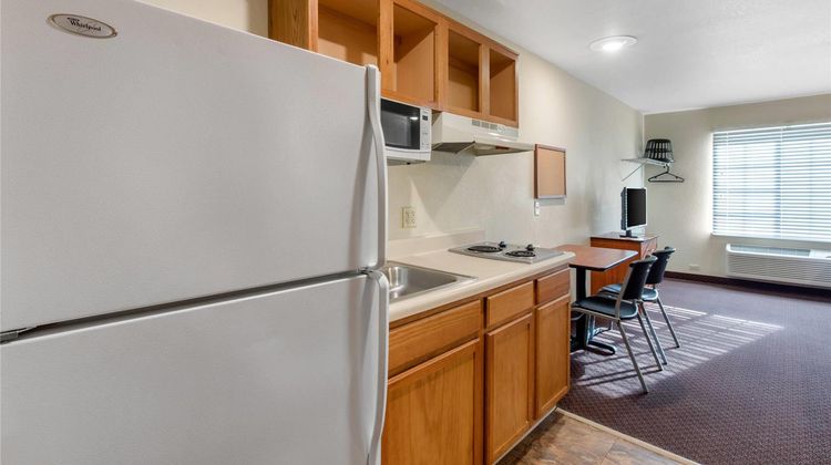 Suburban Studios University Area Room