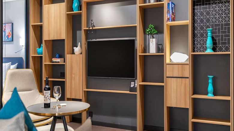 <b>Artyzen Habitat Hongqiao Shanghai Suite</b>. Images powered by <a href="https://iceportal.shijigroup.com/" title="IcePortal" target="_blank">IcePortal</a>.