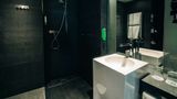 Q Hotel Grand Cru Room