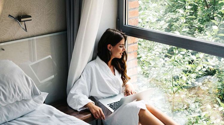 Q Hotel Grand Cru Room