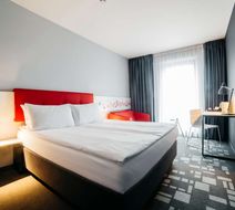 Q Hotel Krakow Room