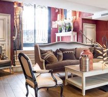 Hotel Chateaubriand Lobby