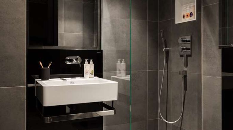 <b>Native Bankside Suite</b>. Images powered by <a href="https://iceportal.shijigroup.com/" title="IcePortal" target="_blank">IcePortal</a>.