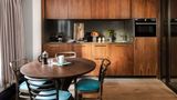 <b>Native Bankside Room</b>. Images powered by <a href="https://iceportal.shijigroup.com/" title="IcePortal" target="_blank">IcePortal</a>.