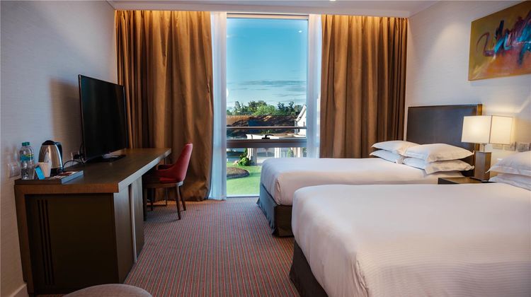 Hilton Pilar Room