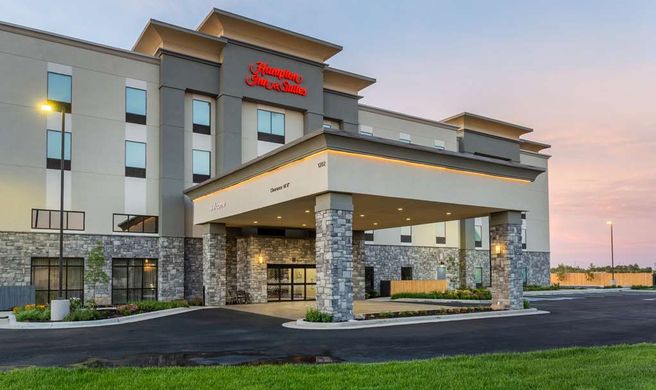 Hampton Inn and Suites Guymon Exterior