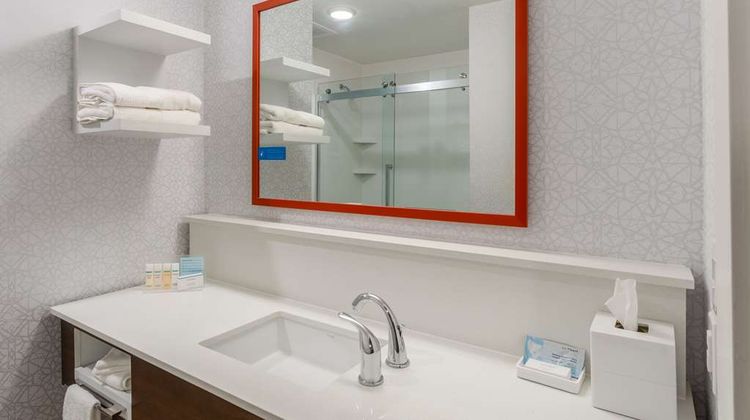 Hampton Inn and Suites Guymon Room
