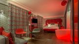 <b>Idol Hotel Room</b>. Images powered by <a href="https://iceportal.shijigroup.com/" title="IcePortal" target="_blank">IcePortal</a>.