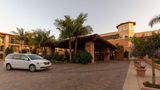 Grand Pacific Palisades Resort & Hotel Exterior