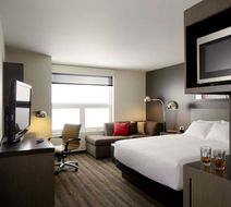 Hyatt House Downtown Room