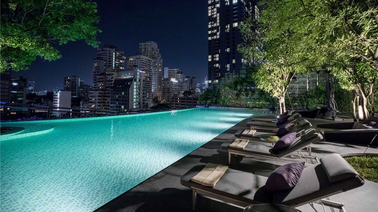 <b>Hyatt Regency Bangkok Sukhumvit Pool</b>. Images powered by <a href="https://iceportal.shijigroup.com/" title="IcePortal" target="_blank">IcePortal</a>.