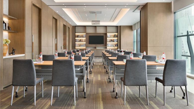 <b>Hyatt House Chengdu Pebble Walk Meeting</b>. Images powered by <a href="https://iceportal.shijigroup.com/" title="IcePortal" target="_blank">IcePortal</a>.