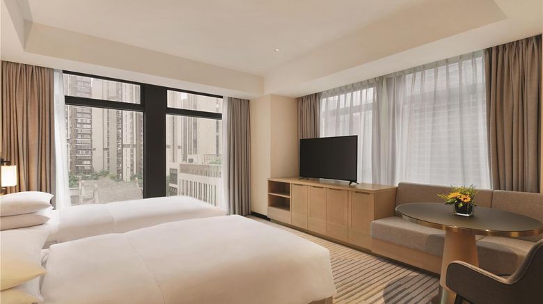 <b>Hyatt Place Chengdu Pebble Walk Suite</b>. Images powered by <a href="https://iceportal.shijigroup.com/" title="IcePortal" target="_blank">IcePortal</a>.