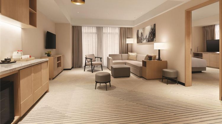 Hyatt Place Chengdu Pebble Walk Suite