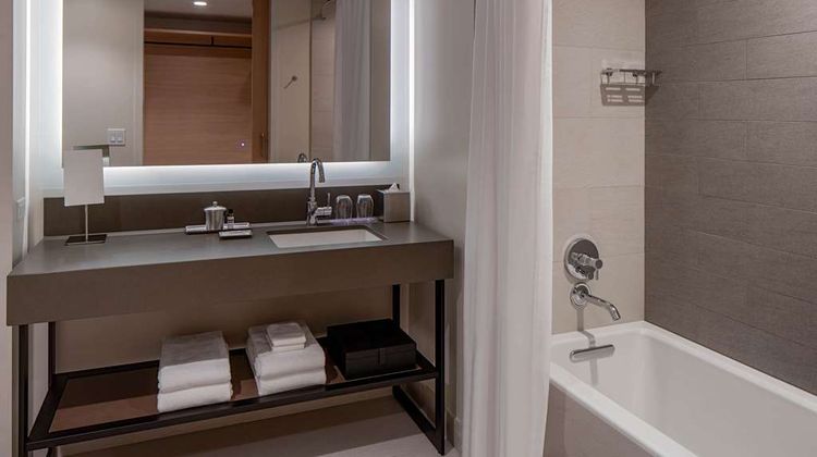 Hyatt Regency Seattle Room