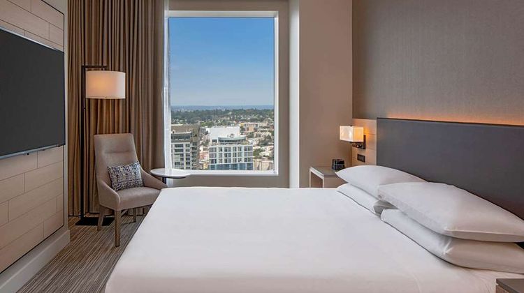 Hyatt Regency Seattle Suite