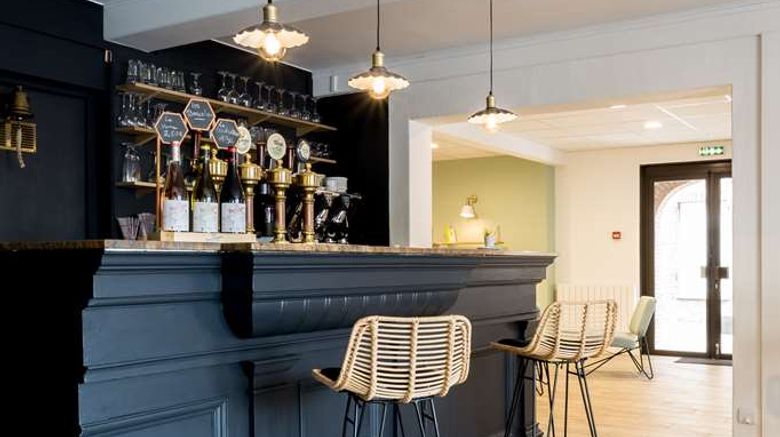 <b>Hotel du Beffroi Restaurant</b>. Images powered by <a href="https://iceportal.shijigroup.com/" title="IcePortal" target="_blank">IcePortal</a>.
