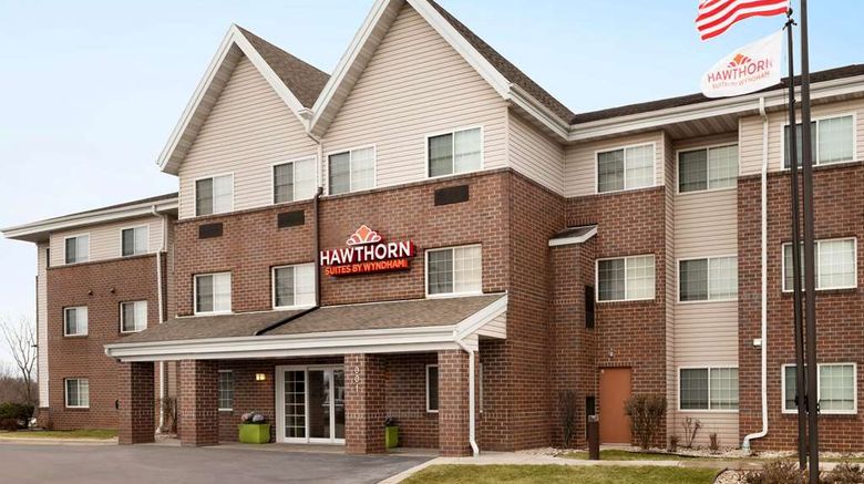 Hawthorn Extended Stay Oak Creek Exterior. Images powered by <a href="https://iceportal.shijigroup.com" target="_blank" rel="noopener">Ice Portal</a>.