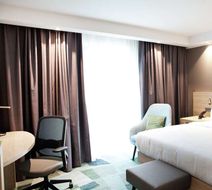 Hampton by Hilton Berlin City East Side Room