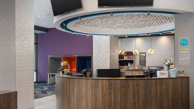 <b>Tru By Hilton Nashville Downtown ConvCtr Lobby</b>. Images powered by <a href="https://iceportal.shijigroup.com/" title="IcePortal" target="_blank">IcePortal</a>.