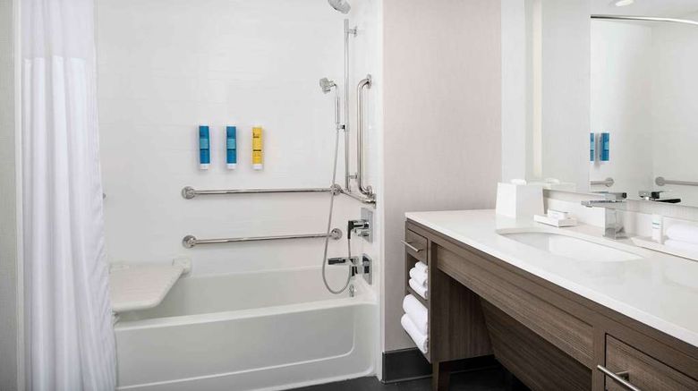 <b>Tru By Hilton Nashville Downtown ConvCtr Room</b>. Images powered by <a href="https://iceportal.shijigroup.com/" title="IcePortal" target="_blank">IcePortal</a>.