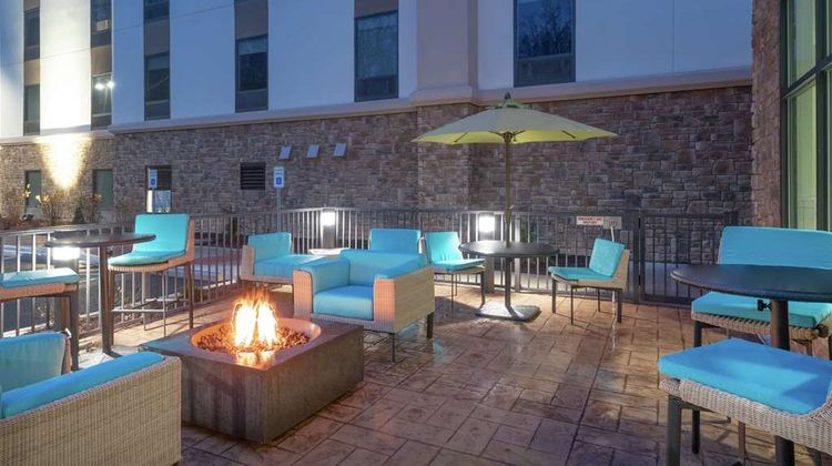 Hampton Inn Weston WV Exterior