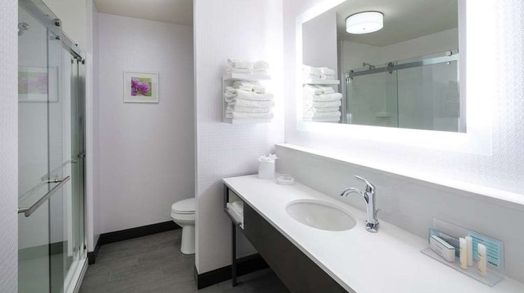 Hampton Inn Weston WV Room