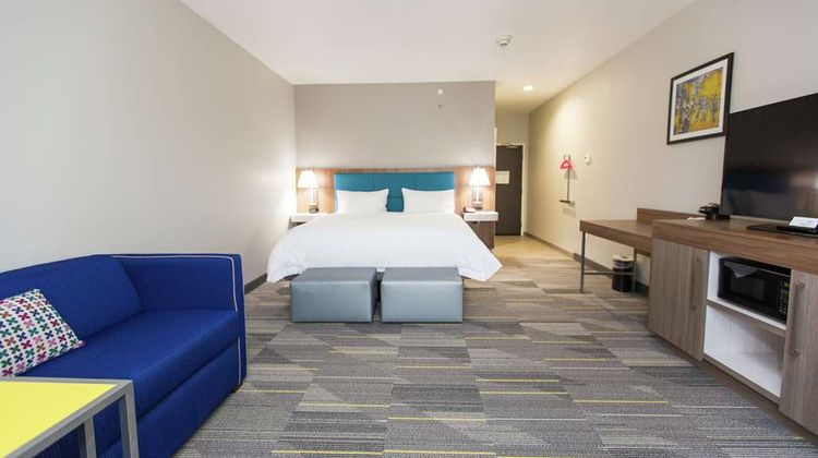 Hampton Inn Mustang Other