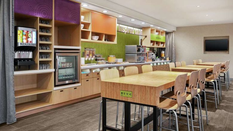 <b>Home2 Suites Warminster/Horsham Restaurant</b>. Images powered by <a href="https://iceportal.shijigroup.com/" title="IcePortal" target="_blank">IcePortal</a>.