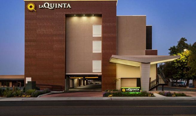 La Quinta Inn & Suites Clovis Exterior