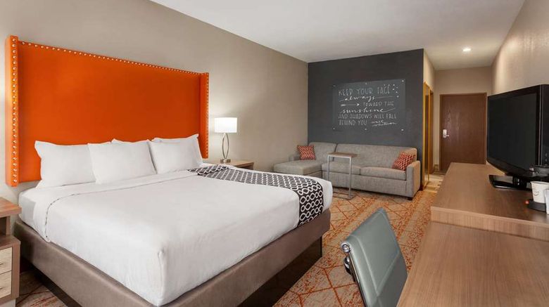 <b>La Quinta Inn & Stes Lackawanna-Buffalo Suite</b>. Images powered by <a href="https://iceportal.shijigroup.com/" title="IcePortal" target="_blank">IcePortal</a>.