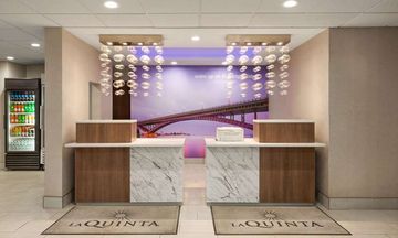 La Quinta Inn & Stes Lackawanna-Buffalo
