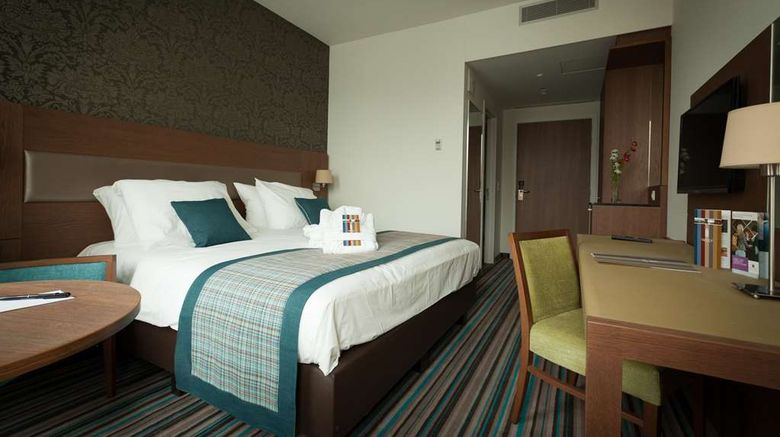 <b>Leopold Hotel Oudenaarde Room</b>. Images powered by <a href="https://iceportal.shijigroup.com/" title="IcePortal" target="_blank">IcePortal</a>.