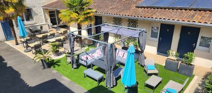 Hotel Le Cheval Blanc Exterior