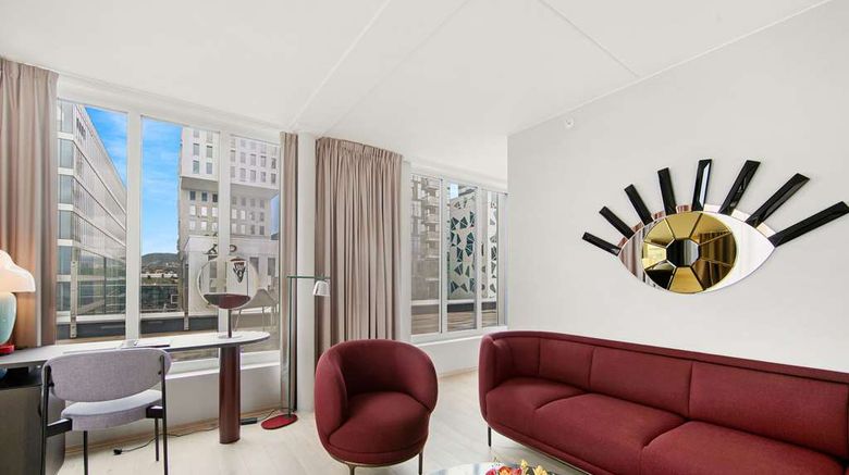 <b>Clarion Hotel Oslo Lobby</b>. Images powered by <a href="https://iceportal.shijigroup.com/" title="IcePortal" target="_blank">IcePortal</a>.