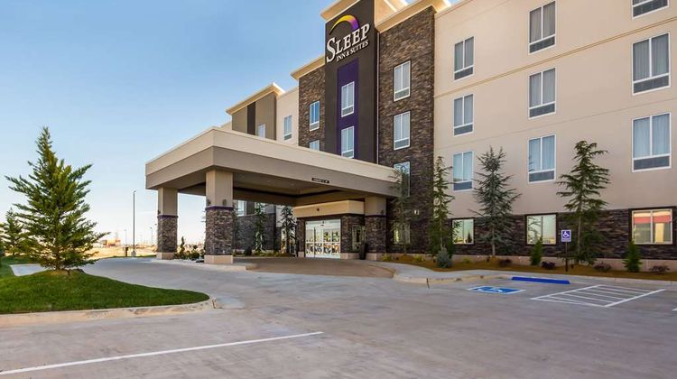 Sleep Inn & Suites, Yukon Exterior