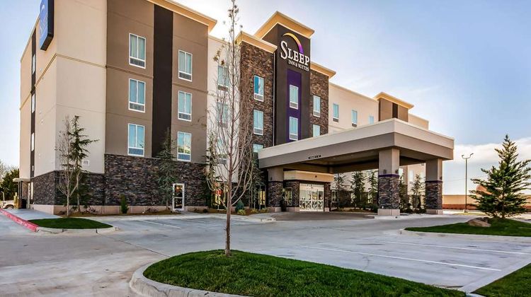 Sleep Inn & Suites, Yukon Exterior