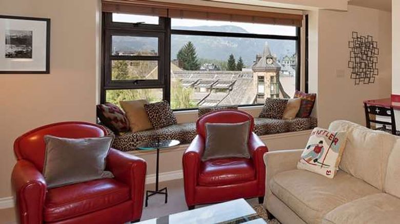 <b>Carleton Lodge Room</b>. Images powered by <a href="https://iceportal.shijigroup.com/" title="IcePortal" target="_blank">IcePortal</a>.