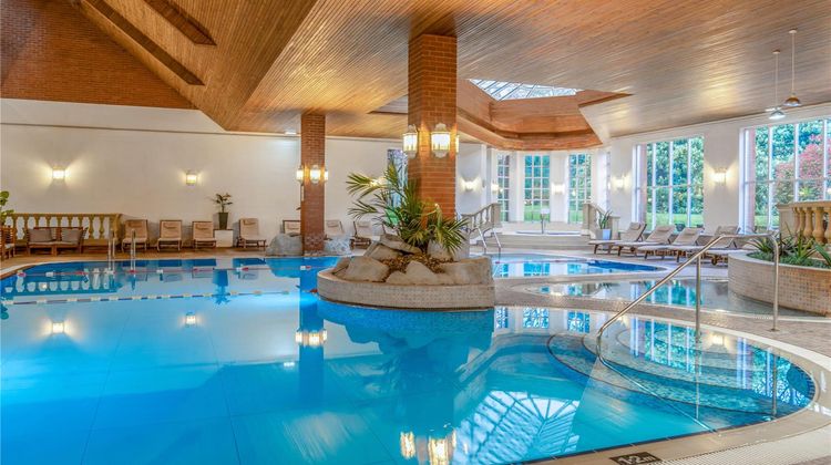 Sprowston Manor Hotel Golf, Country Club Pool