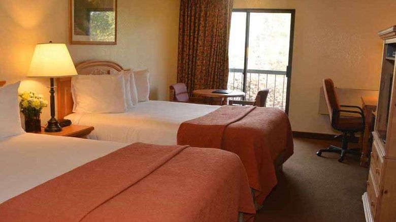 <b>Baymont by Wyndham Yakima Room</b>. Images powered by <a href="https://iceportal.shijigroup.com/" title="IcePortal" target="_blank">IcePortal</a>.