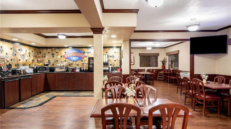 <b>Baymont by Wyndham Yakima Restaurant</b>. Images powered by <a href="https://iceportal.shijigroup.com/" title="IcePortal" target="_blank">IcePortal</a>.