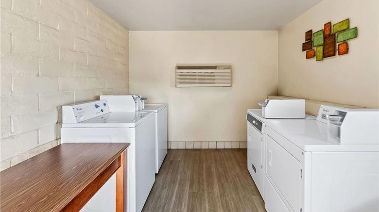 <b>Baymont by Wyndham Yakima Other</b>. Images powered by <a href="https://iceportal.shijigroup.com/" title="IcePortal" target="_blank">IcePortal</a>.